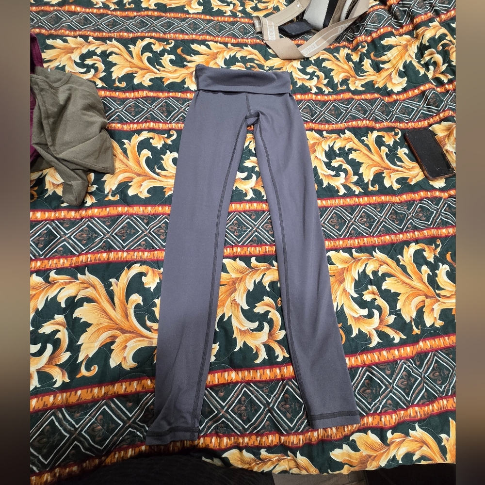 Fleo Gray Leggings